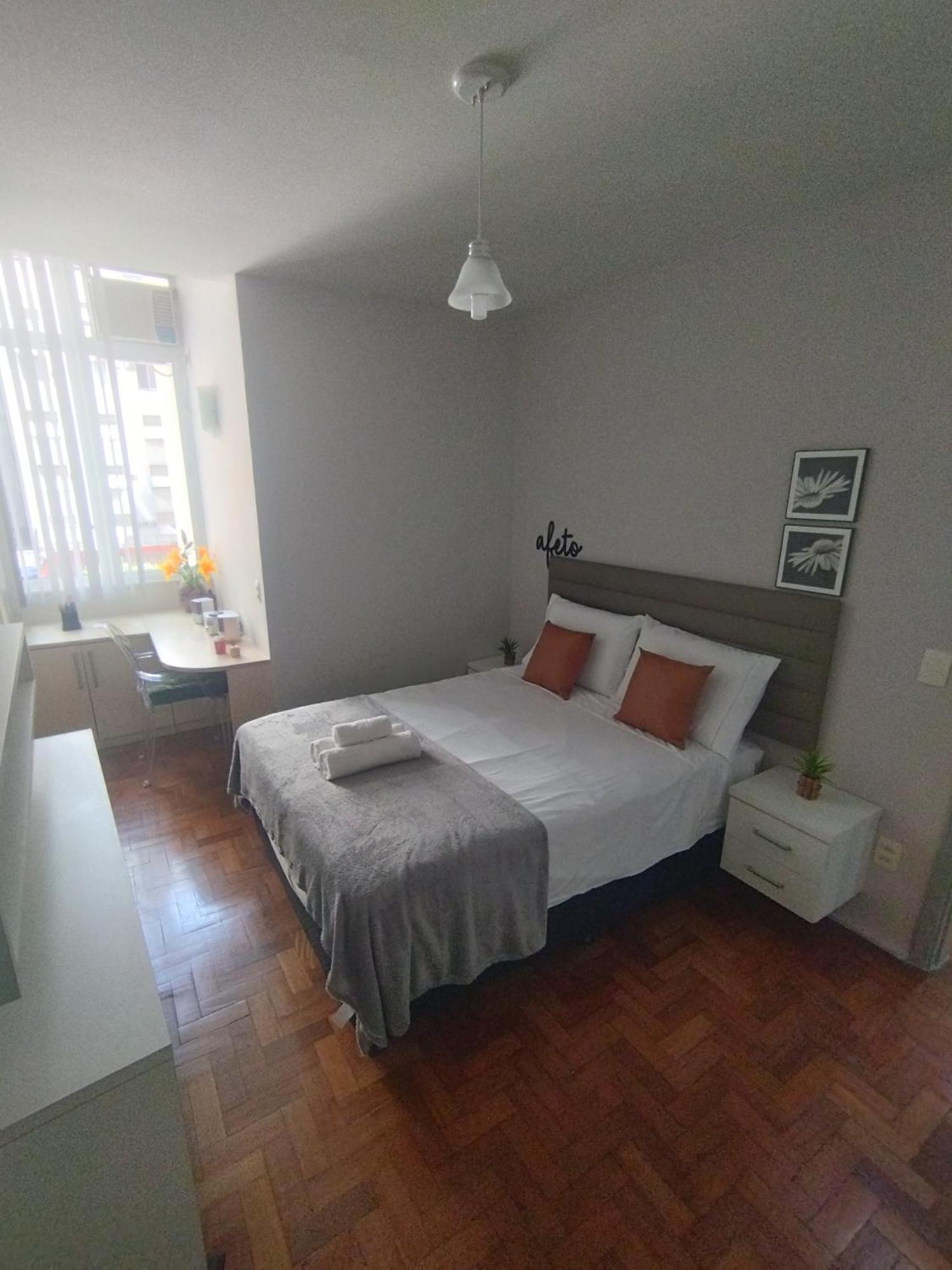 Apartamento Recanto De Copacabana. *